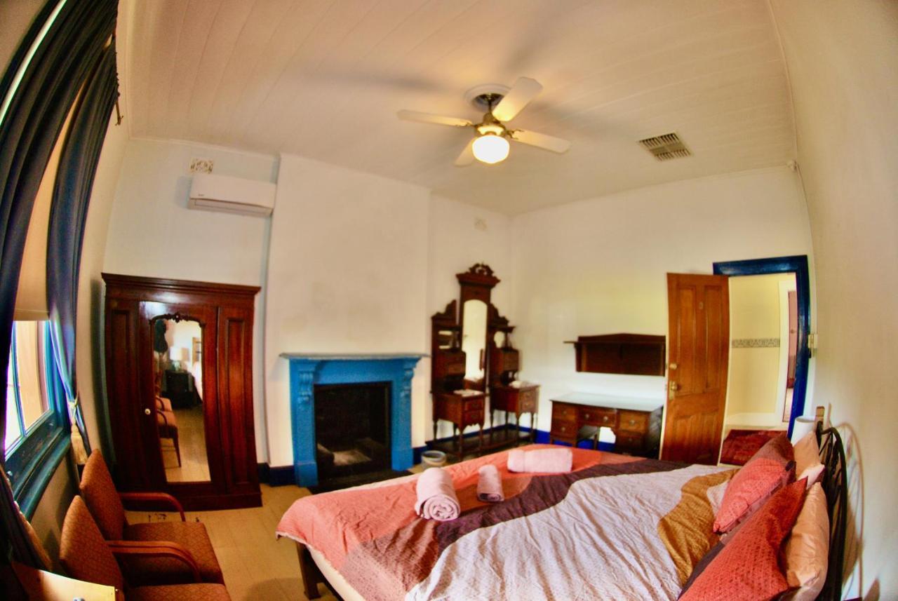Historic Star Lodge And Station Masters House ナランデラ 部屋 写真