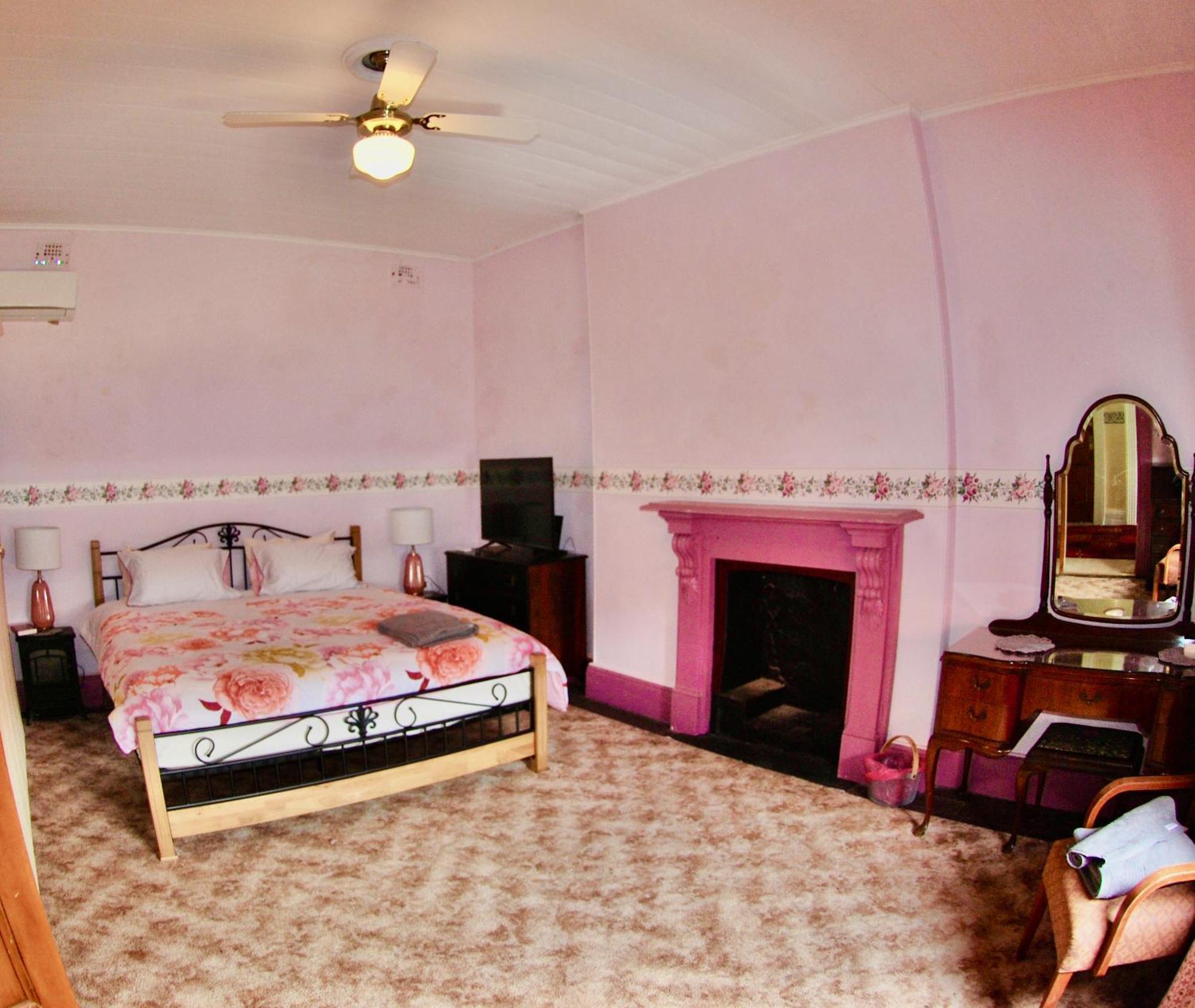 Historic Star Lodge And Station Masters House ナランデラ 部屋 写真