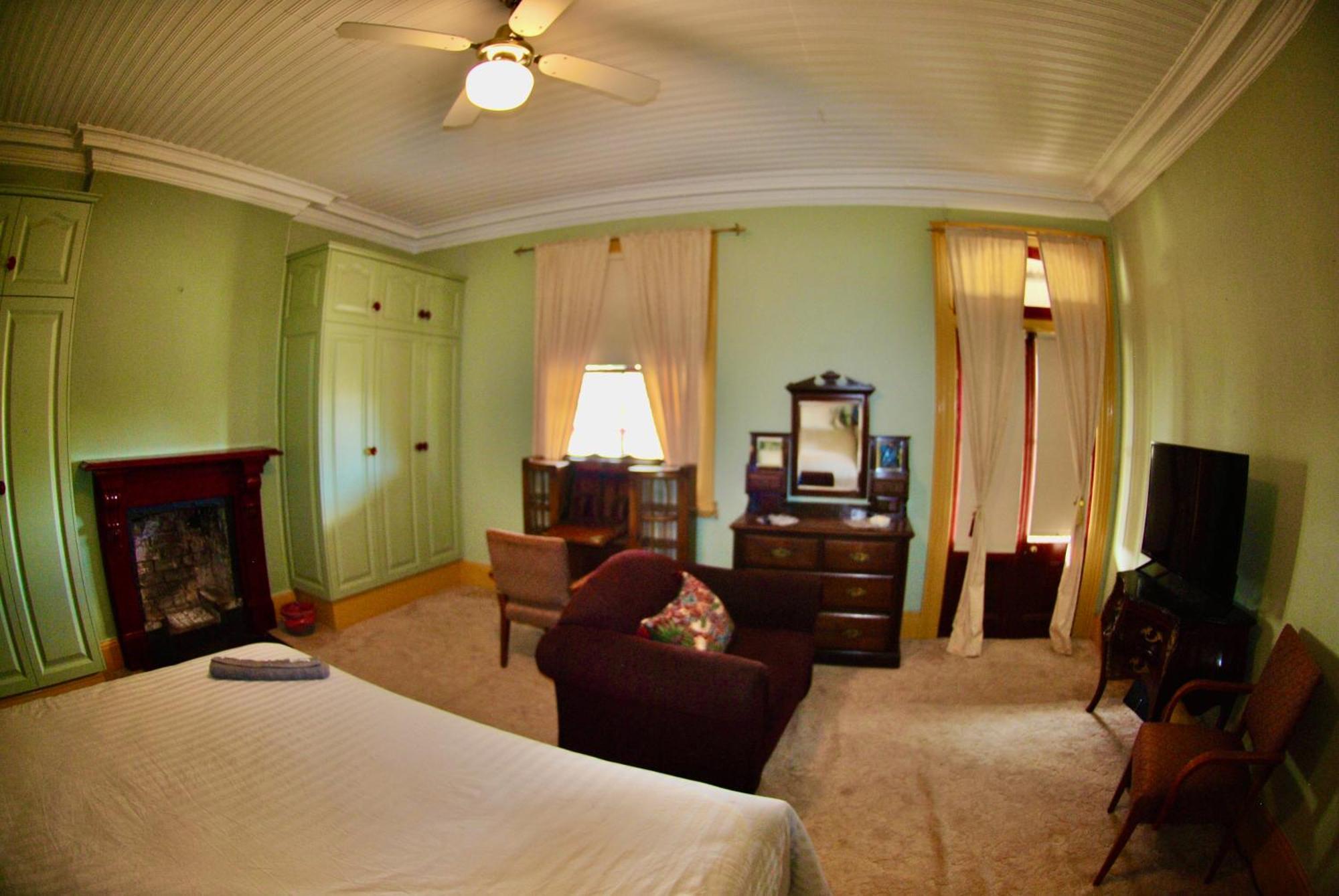 Historic Star Lodge And Station Masters House ナランデラ 部屋 写真