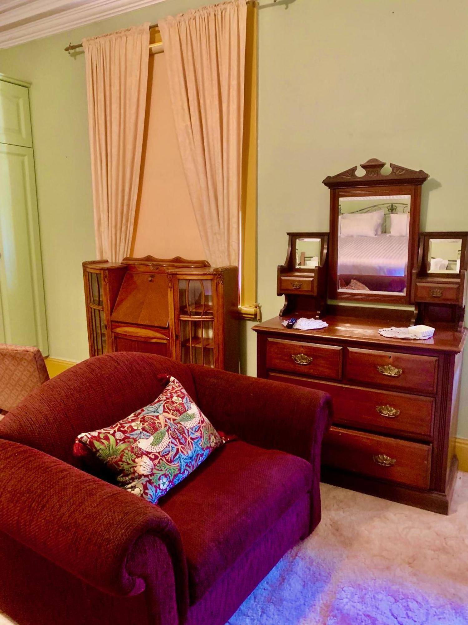 Historic Star Lodge And Station Masters House ナランデラ 部屋 写真