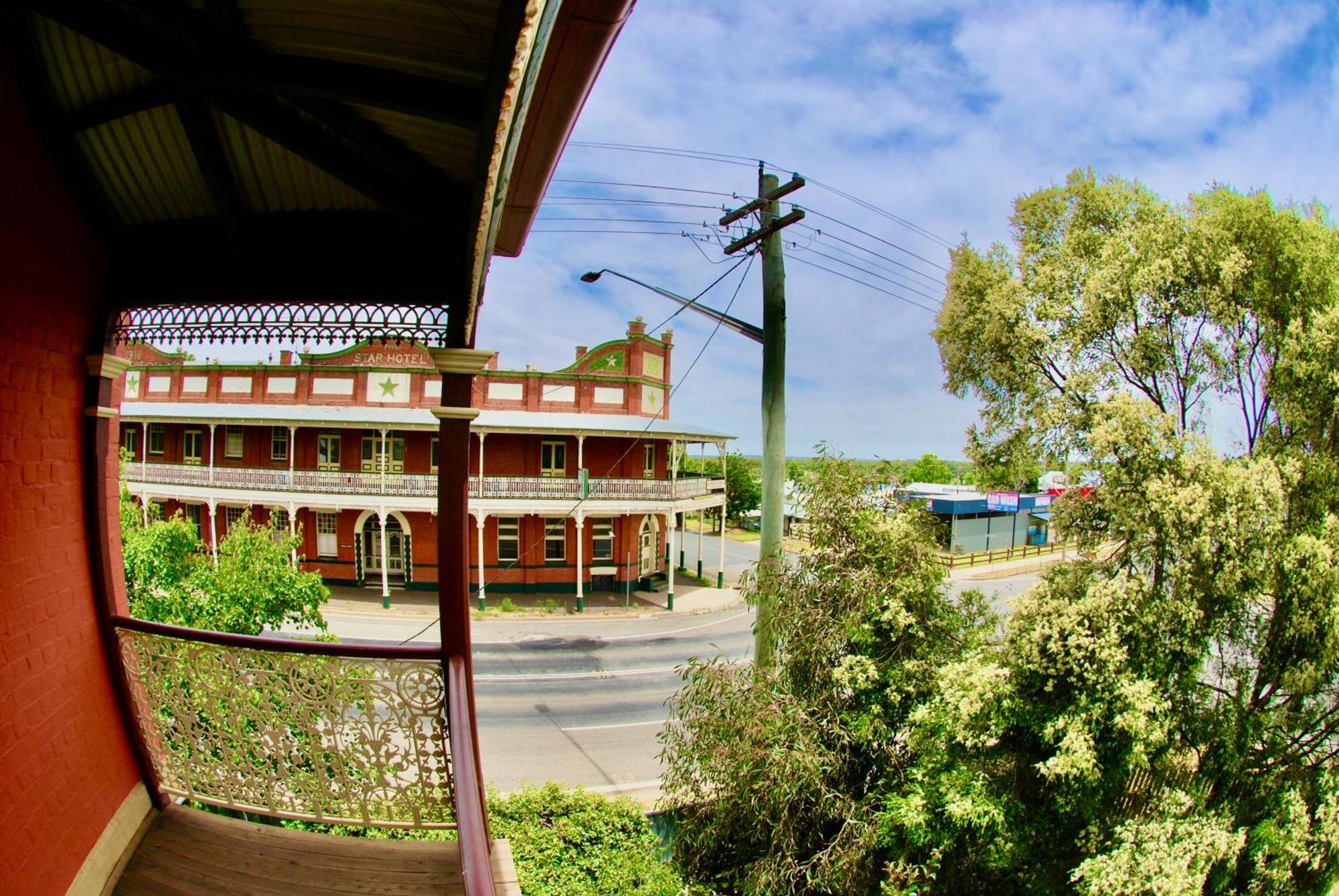 Historic Star Lodge And Station Masters House ナランデラ 部屋 写真